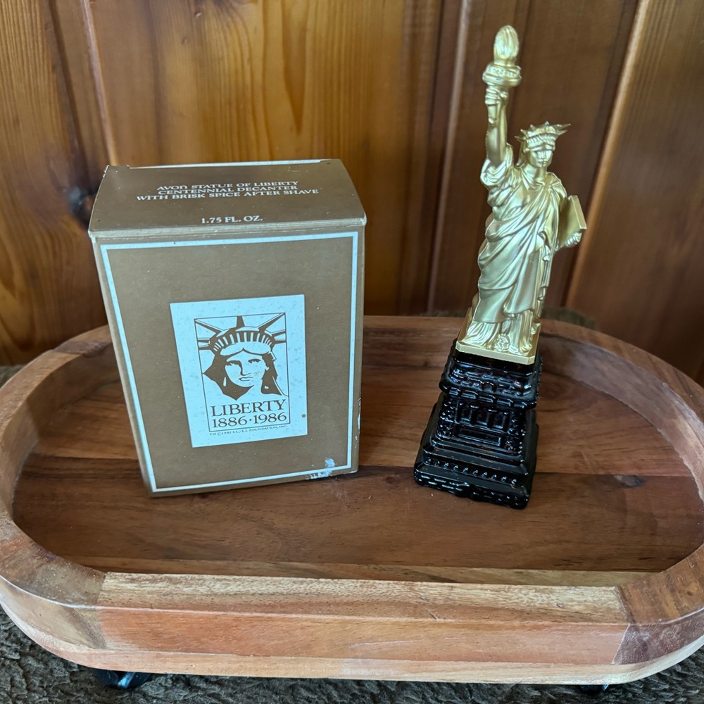 Antique AVON 1970~1980 Statue of Liberty perfume